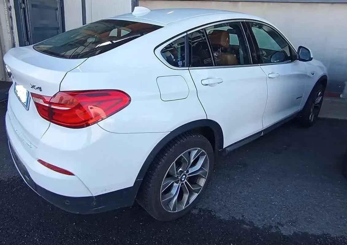 Usata BMW X4 Advantage 190 CV (139 kW) 2016 Bianco SUV