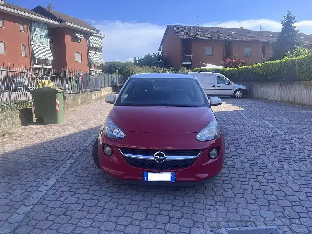 Usata Opel Adam Jam 87 CV (63 kW) 2016 Rosso Utilitaria