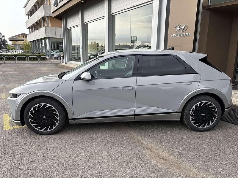 Usata Hyundai Ioniq 5 167 kW (228 CV) 2023 Grigio SUV