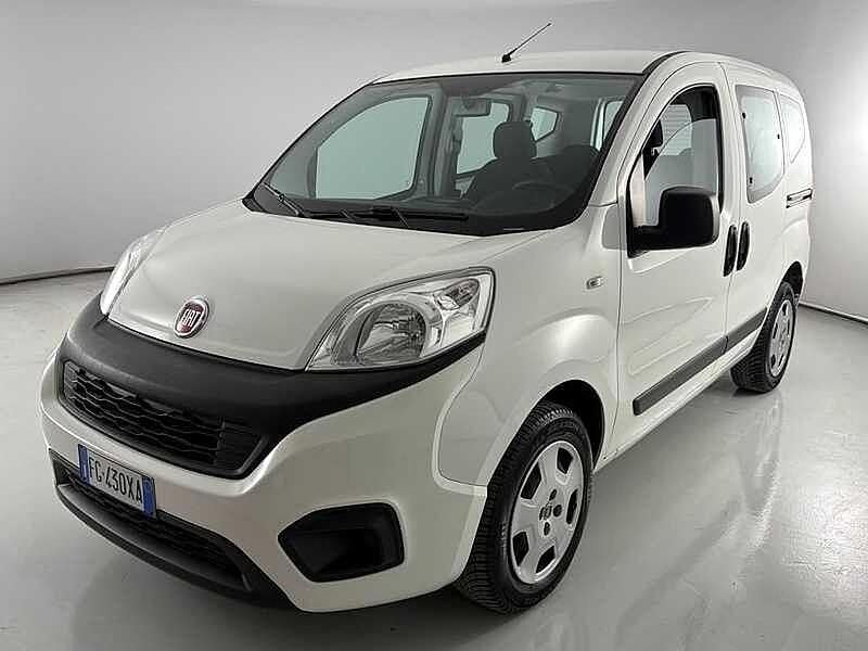 Usata Fiat Qubo Easy 80 CV (58 kW) 2017 Bianco Monovolume