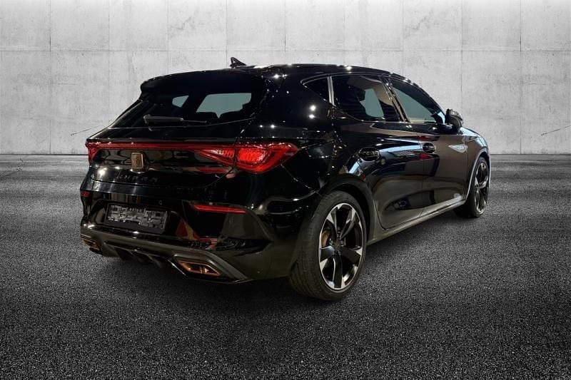 Usata Cupra Leon 204 CV (150 kW) 2022 Nero metallizzato Berlina