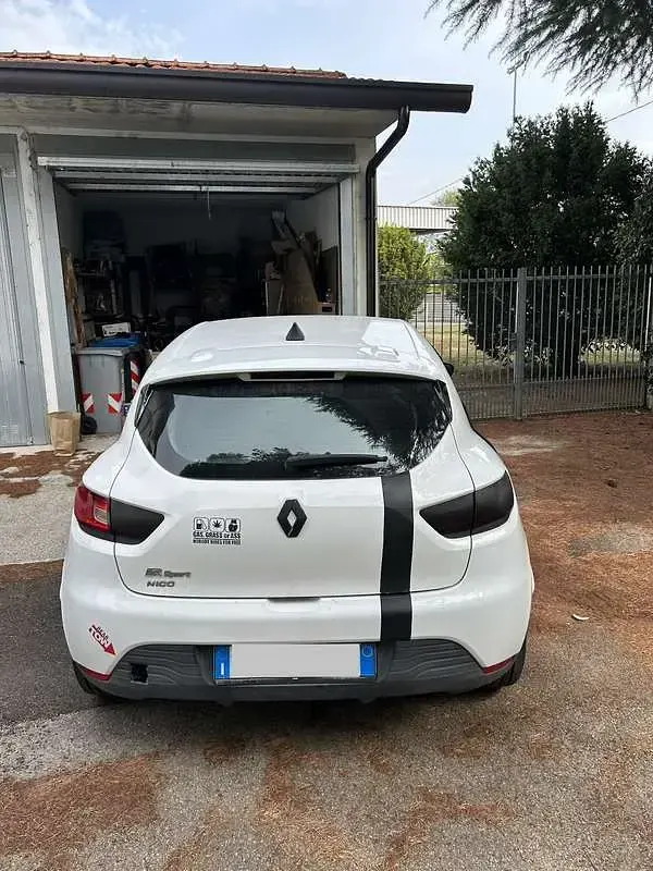 Usata Renault Clio IV 75 CV (55 kW) 2014 Bianco Berlina