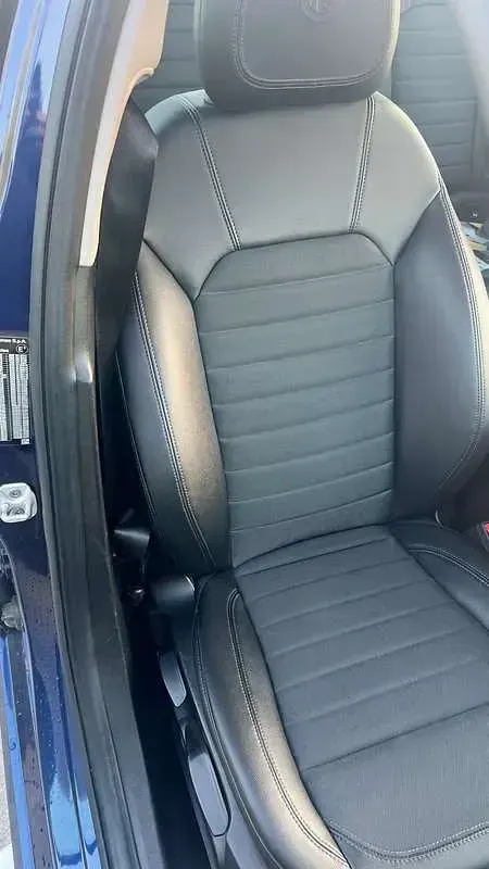 Usata Alfa Romeo Giulia Business 160 CV (117 kW) 2019 Blu/azzurro Berlina