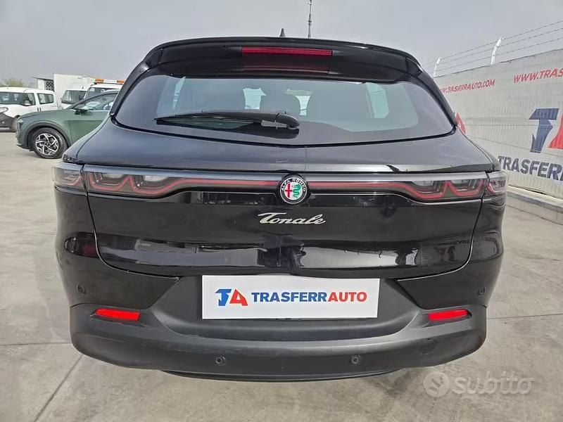 Usata Alfa Romeo Tonale Sprint 131 CV (96 kW) 2022 Nero SUV