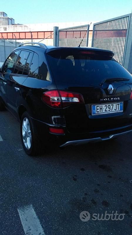 Usata Renault Koleos Bose Edition 175 CV (128 kW) 2011 Nero SUV