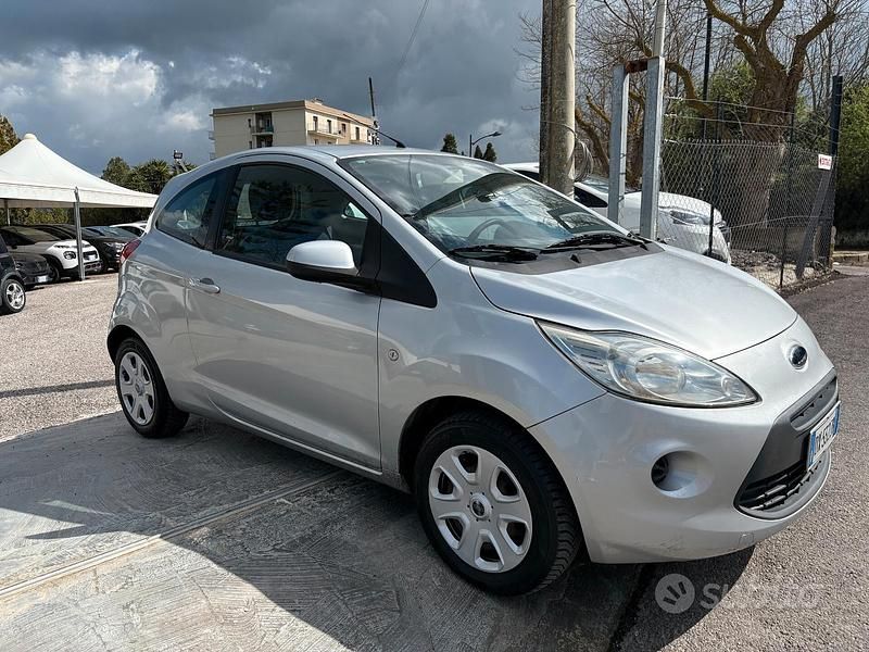 Usata Ford Ka Titanium 75 CV (55 kW) 2009 Grigio Utilitaria