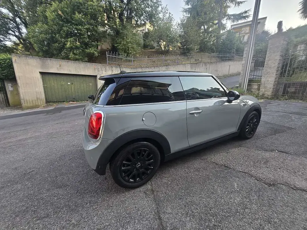 Usata Mini Cooper Hype 136 CV (100 kW) 2019 Utilitaria