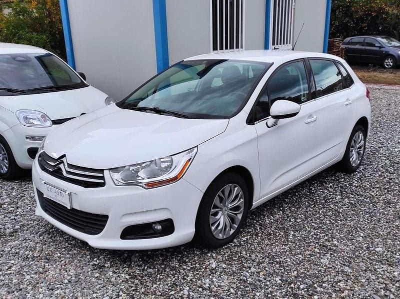 Bianco Usata 2013 Citroën C4 Seduction Tre volumi | 7300 € (Buon prezzo) - Immagine 1/4