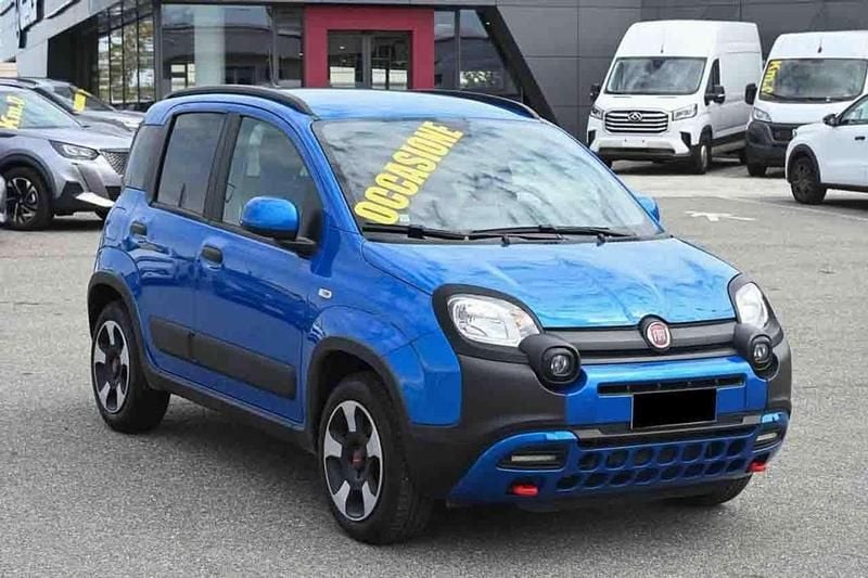 Usata Fiat Panda Cross Cross 69 CV (50 kW) 2023 Blu Utilitaria