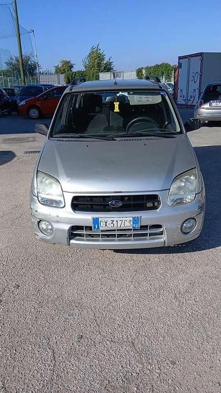 Usata Subaru Justy 94 CV (69 kW) 2005 Grigio Utilitaria