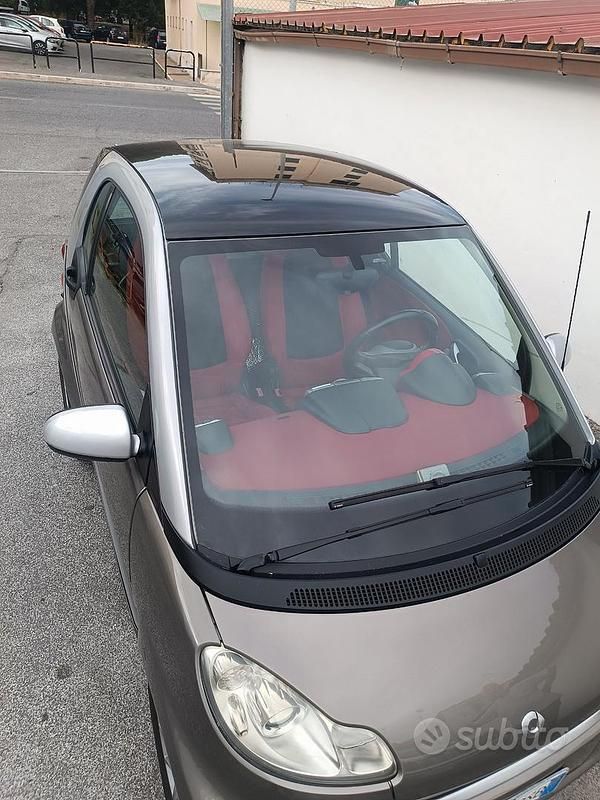 Usata Smart ForTwo Coupé 54 CV (39 kW) 2010 Utilitaria