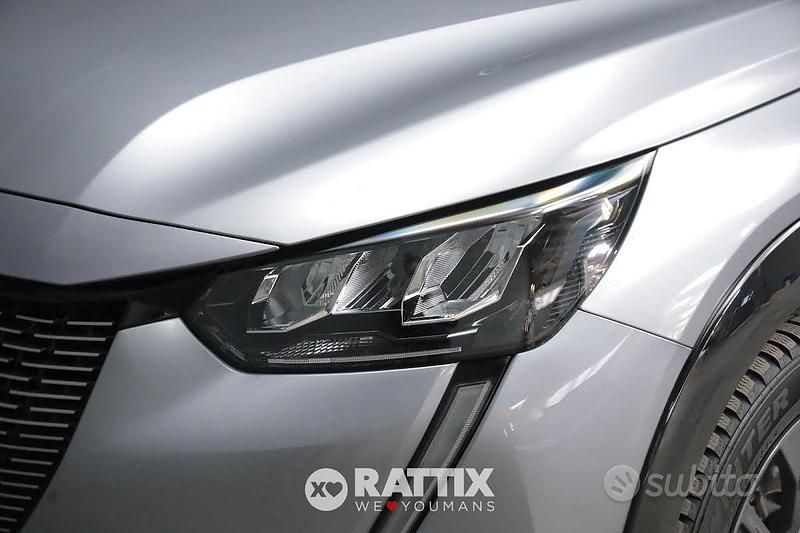 Usata Peugeot 208 Allure 100 kW (136 CV) 2021 Grigio Utilitaria