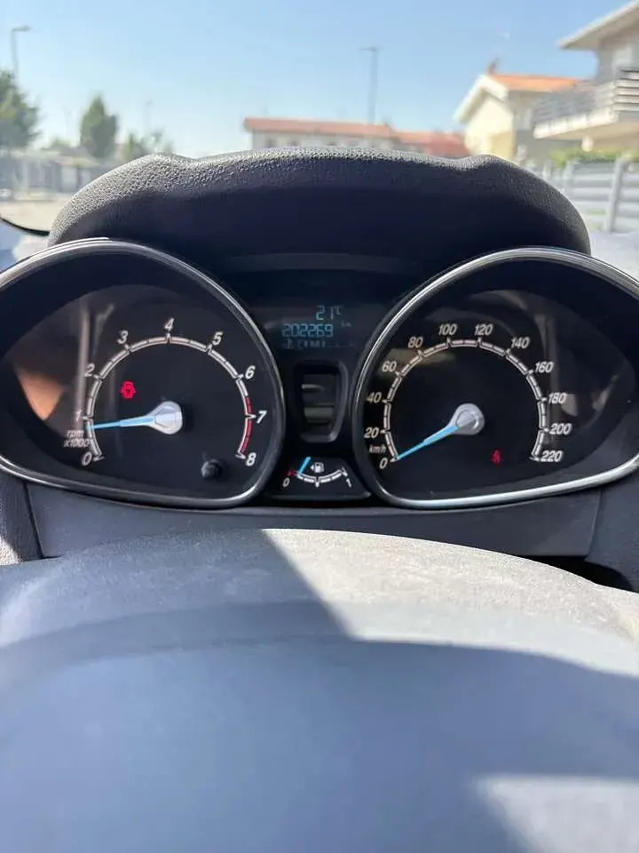 Usata Ford Fiesta Titanium 60 CV (44 kW) 2014 Other Utilitaria