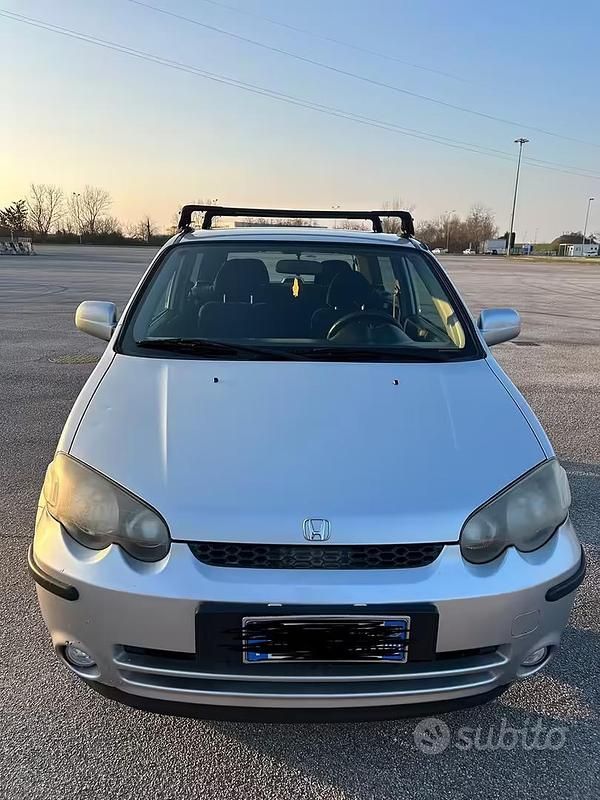 Usata Honda HR-V 105 CV (77 kW) 2002 SUV