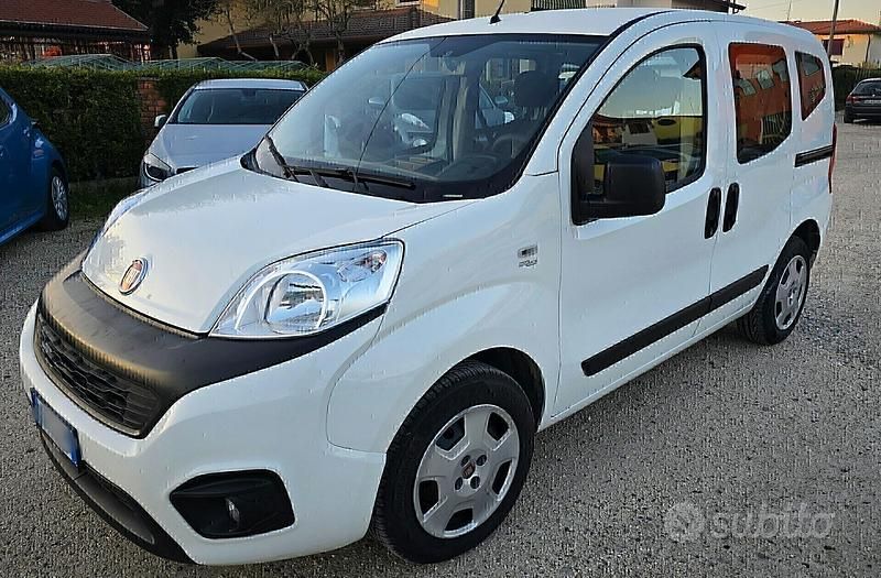 Usata Fiat Qubo Easy 80 CV (58 kW) 2019 Bianco Monovolume