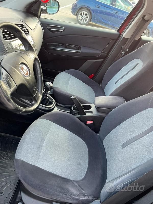 Usata Fiat Bravo Emotion 120 CV (88 kW) 2009 Rosso Utilitaria