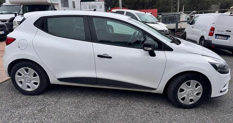 Usata Renault Clio IV Business 73 CV (53 kW) 2018 Bianco Furgone