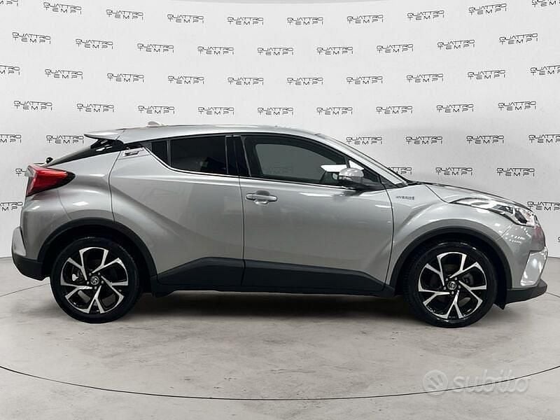 Usata Toyota C-HR Trend 122 CV (89 kW) 2018 Grigio SUV