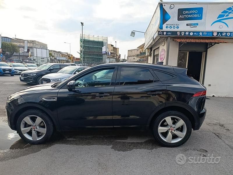 Usata Jaguar E-Pace 180 CV (132 kW) 2019 Grigio SUV
