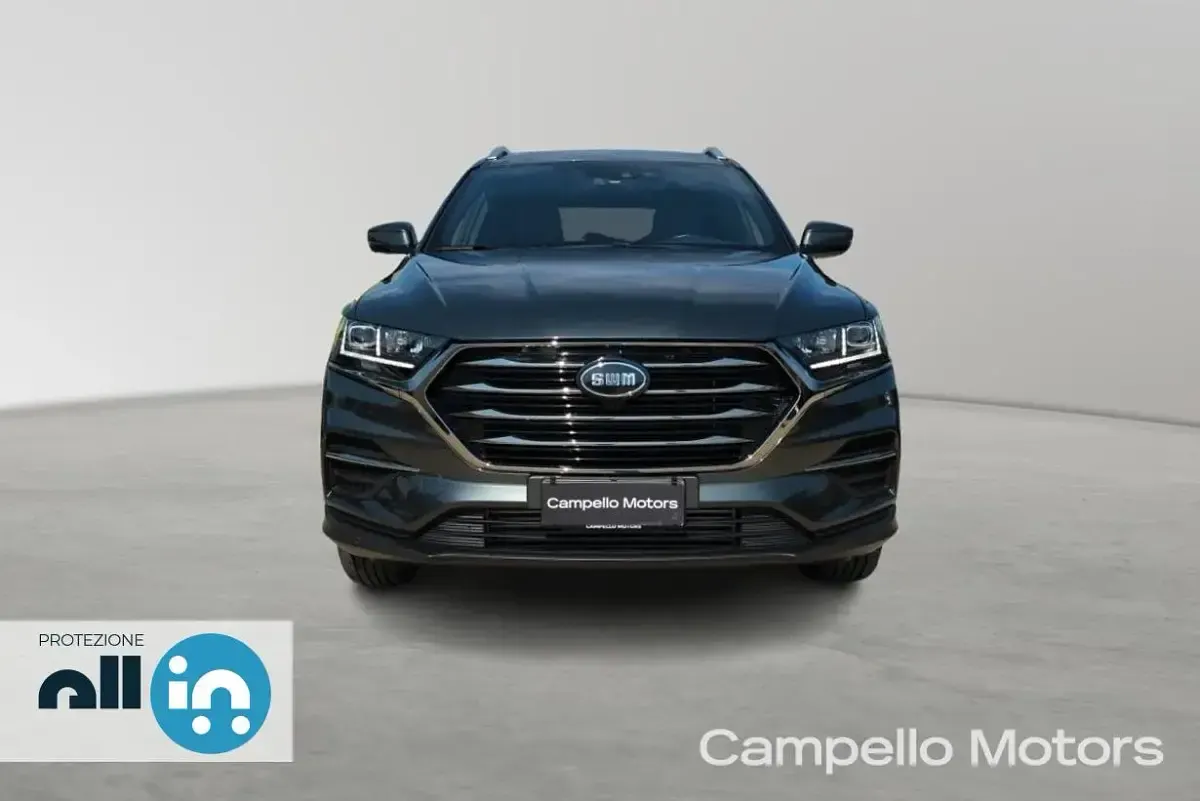 Usata SWM G01 139 CV (102 kW) 2025 Grigio scuro met. SUV