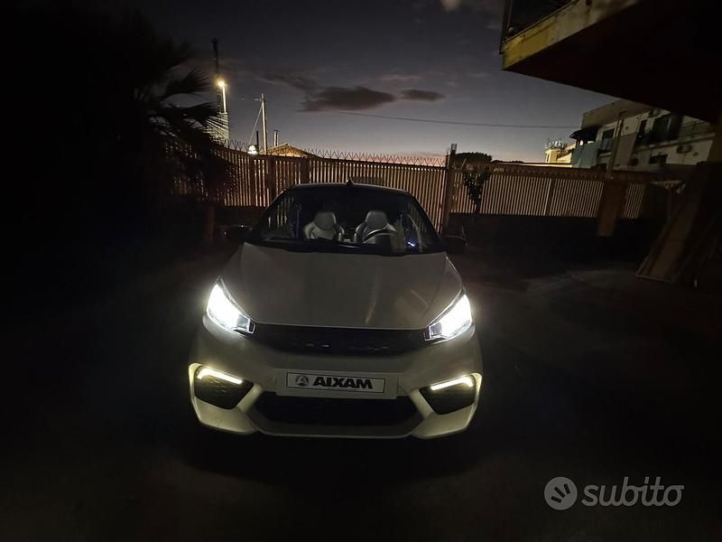 Bianco Usata 2023 Aixam Coupe GTI Coupé | 12.300 € (Buon prezzo) - Immagine 1/4