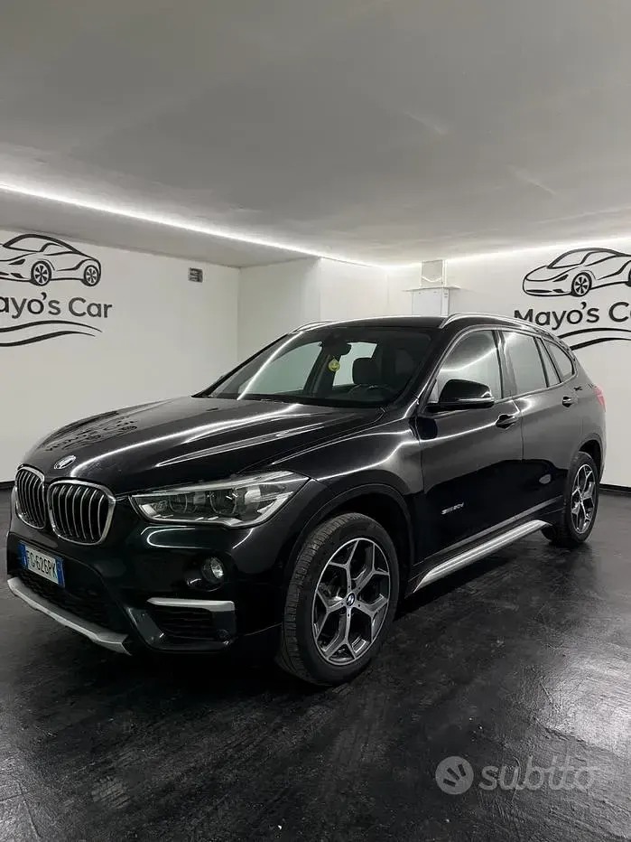 Usata BMW X1 Efficient Dynamics 190 CV (139 kW) 2017 Nero SUV