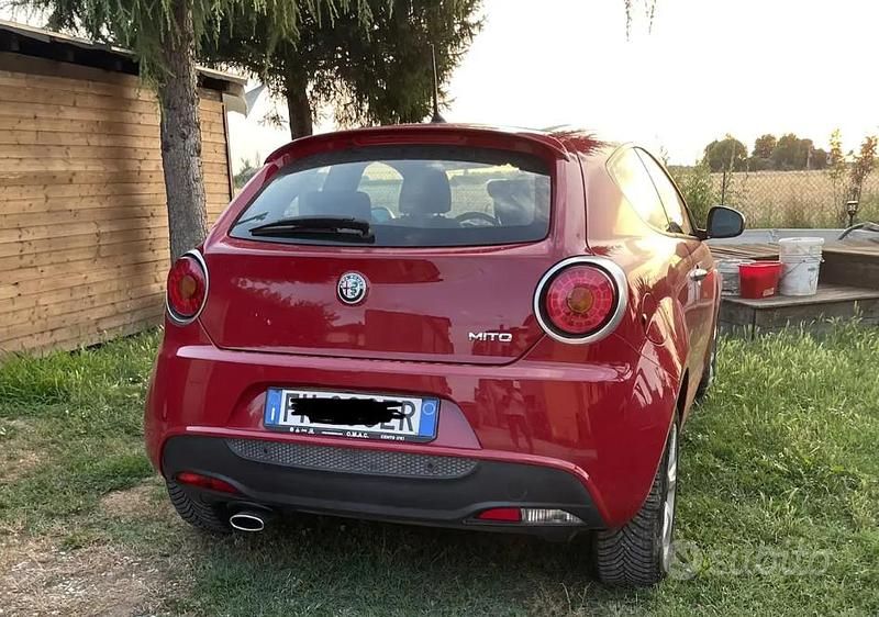 Usata Alfa Romeo MiTo 95 CV (69 kW) 2017 Rosso Utilitaria