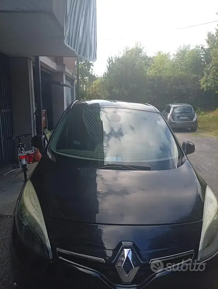 Usata Renault Scénic 110 CV (80 kW) 2016 Nero Monovolume