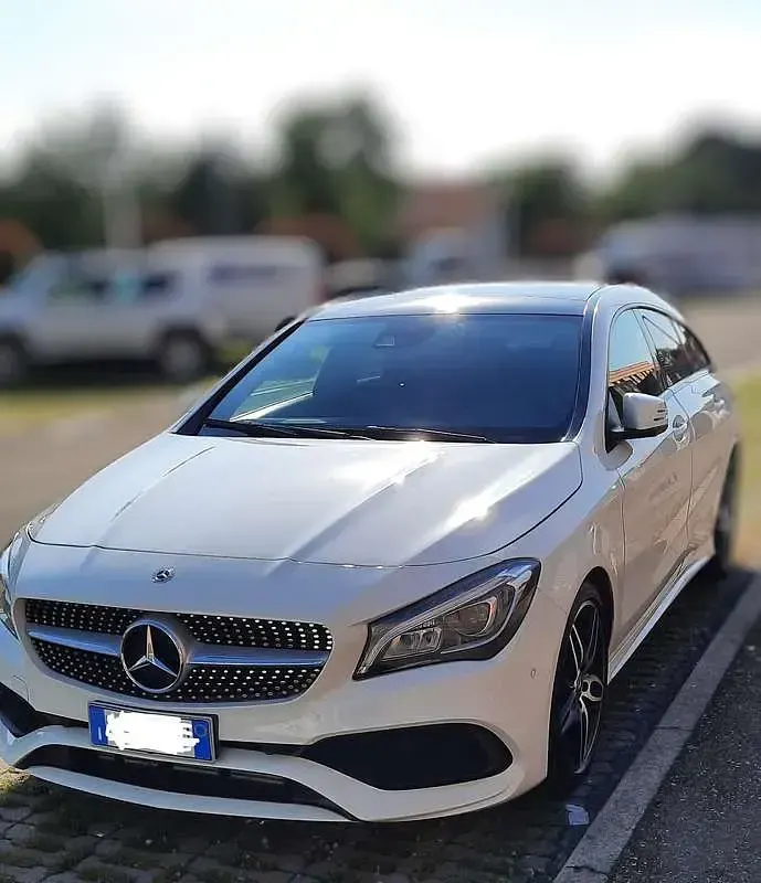 Usata Mercedes CLA200 Shooting Brake Premium 136 CV (100 kW) 2017 Bianco Station wagon
