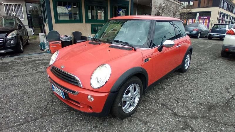 Usata Mini ONE 90 CV (66 kW) 2006 Rosso Utilitaria