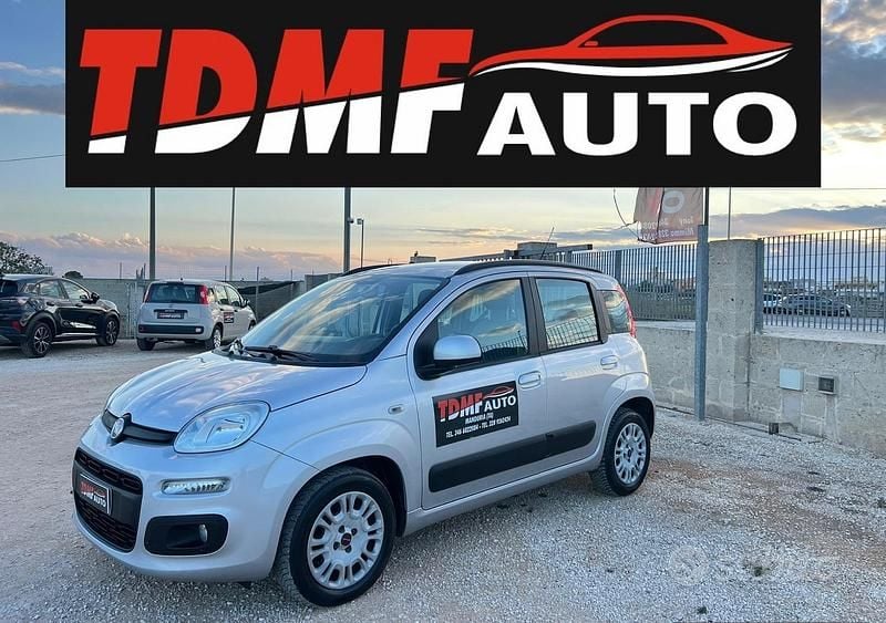 Grigio Usata 2012 Fiat Panda Tre volumi | 6990 € (Molto cara) - Immagine 1/4