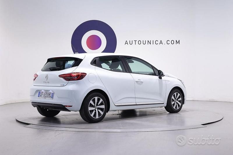 Brugt Renault Clio V Zen 140 HK (102 kW) 2021 Hvid Sedan