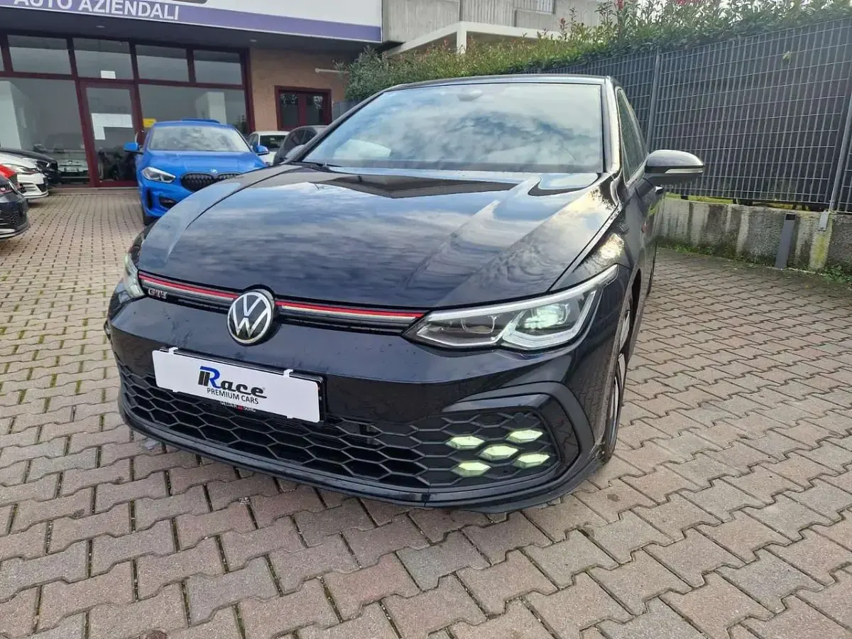 Usata VW Golf VIII GTI 245 CV (180 kW) 2023 Nero Berlina