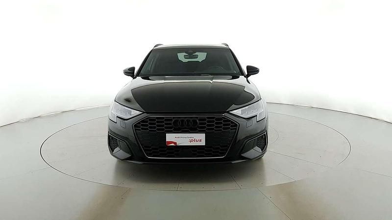Usata Audi A3 Advanced 150 CV (110 kW) 2023 Nero mito metallizzato Berlina