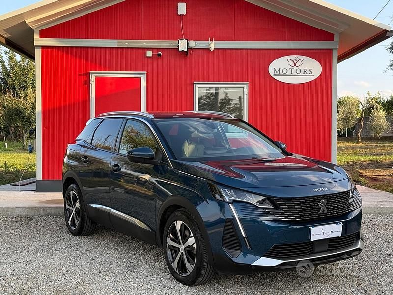 Usata Peugeot 3008 Allure 130 CV (95 kW) 2021 Blu SUV