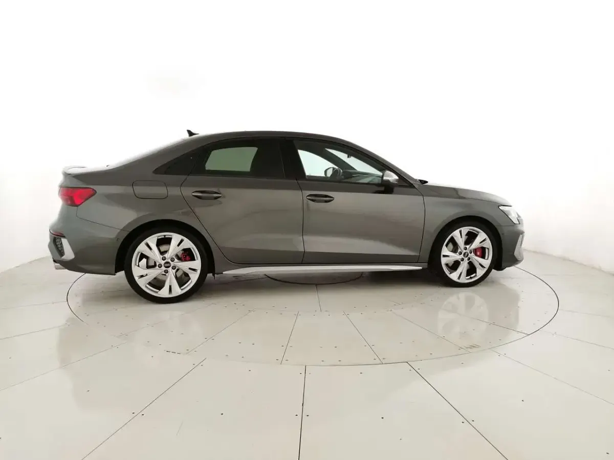 Usata Audi S3 Sport 310 CV (228 kW) 2024 Grigio Berlina