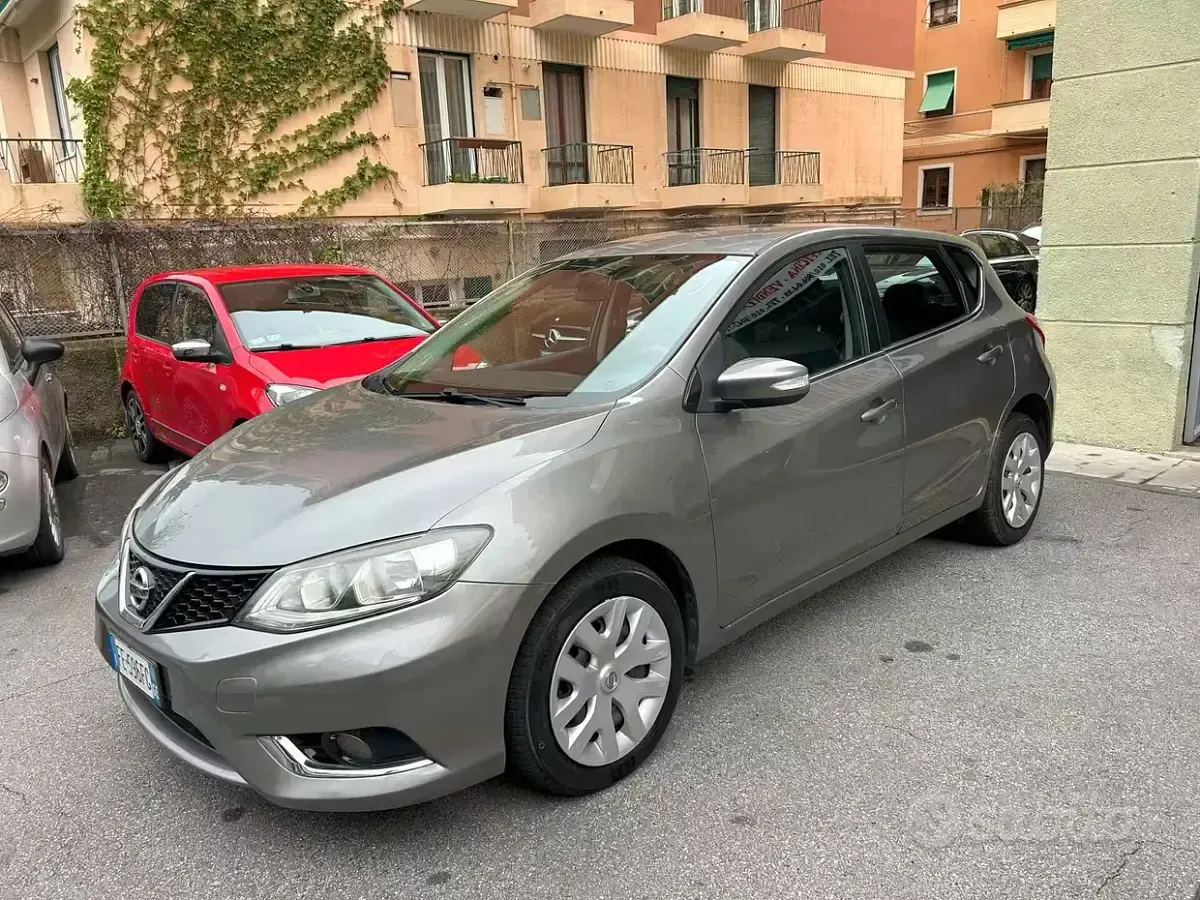 Usata Nissan Pulsar Tekna 110 CV (80 kW) 2016 Marrone Utilitaria