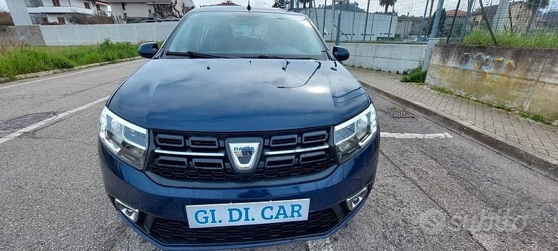 Usata Dacia Sandero 100 CV (73 kW) 2020 Blu Berlina