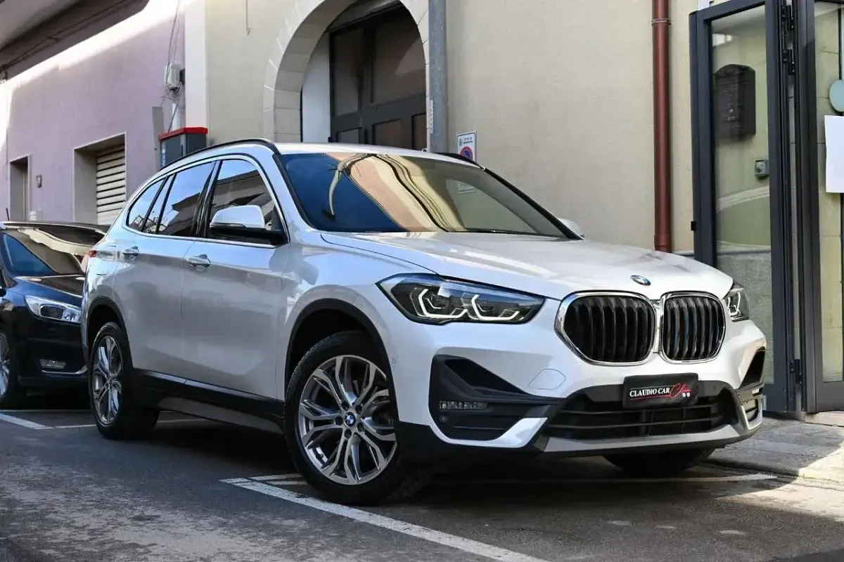 Usata BMW X1 Advantage 150 CV (110 kW) 2021 Bianco perla SUV