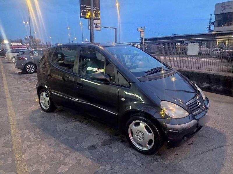 Usata Mercedes A140 Classic 82 CV (60 kW) 2002 Nero Monovolume
