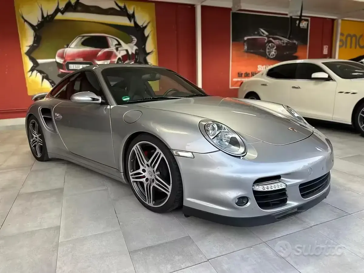Usata Porsche 997 480 CV (353 kW) 2006 Coupé