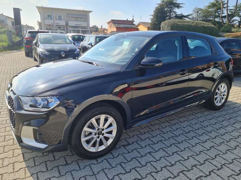 Usata Audi A1 95 CV (69 kW) 2023 Nero SUV
