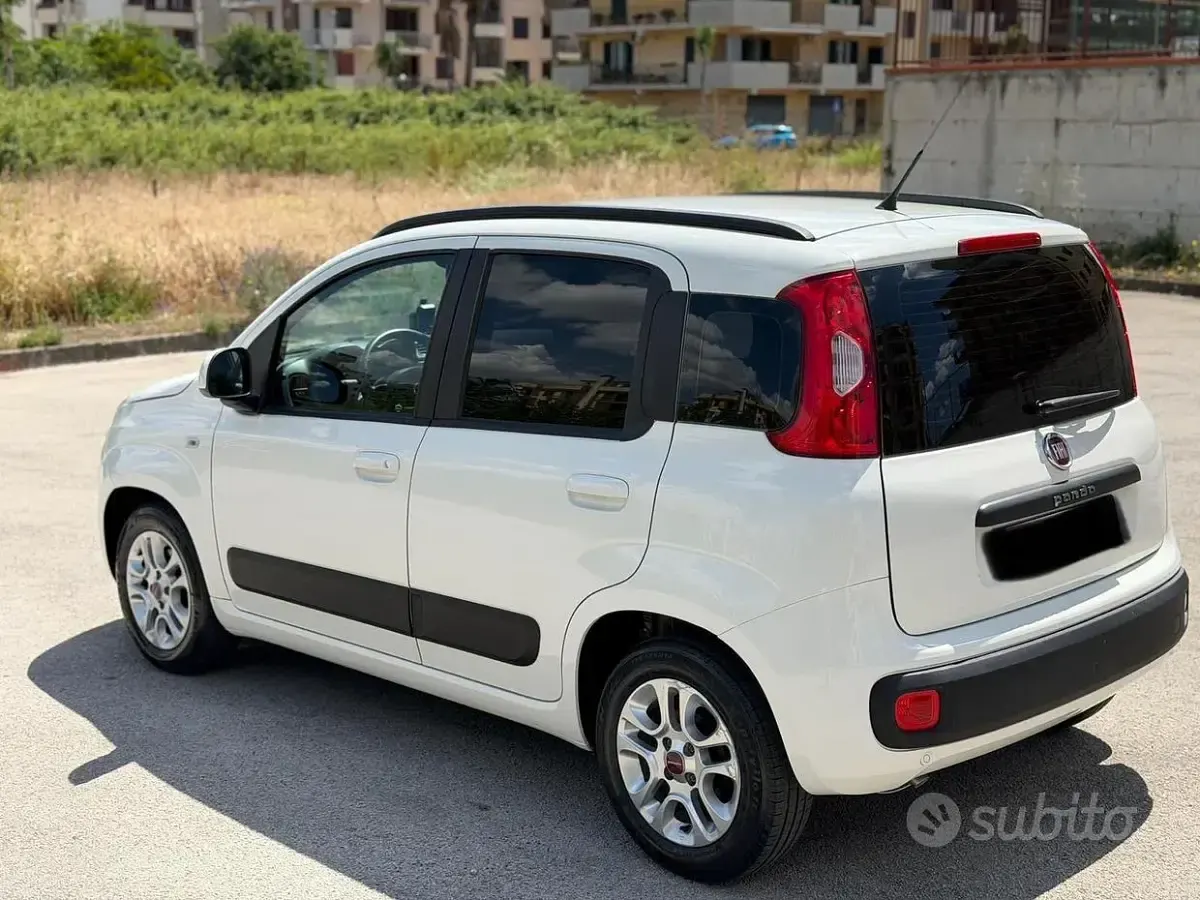 Usata Fiat Panda Lounge 69 CV (50 kW) 2018 Utilitaria