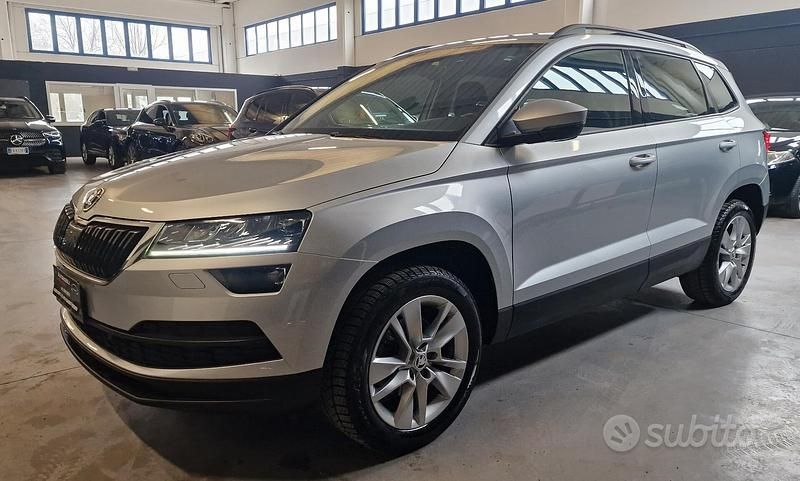 Usata Skoda Karoq Executive 116 CV (85 kW) 2020 Grigio SUV