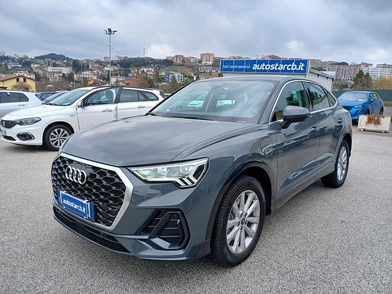 Usata Audi Q3 Business Plus 149 CV (109 kW) 2021 Grigio SUV