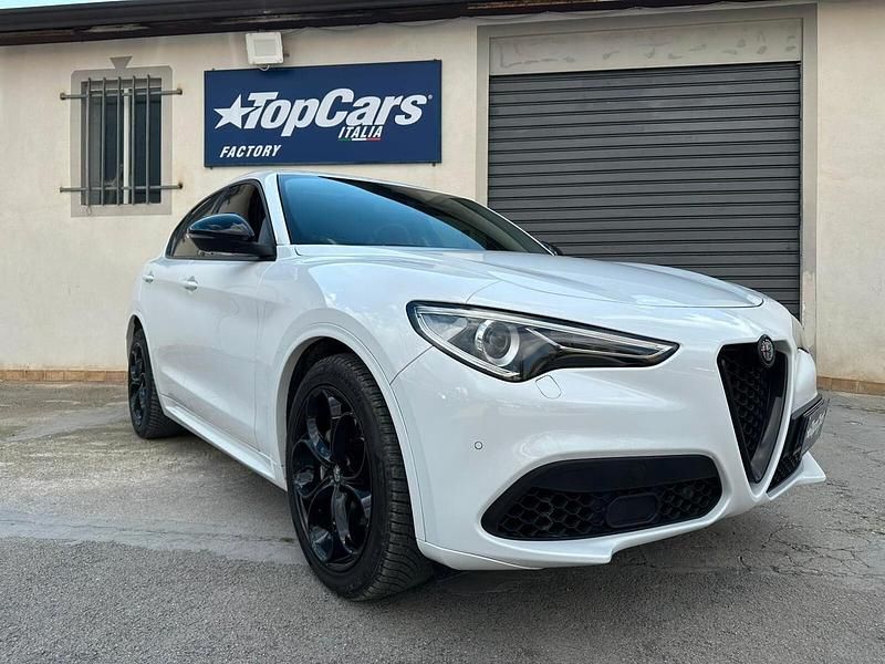 Usata Alfa Romeo Stelvio Super 160 CV (117 kW) 2020 Bianco SUV