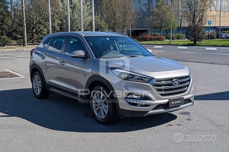 Usata Hyundai Tucson Xpossible 116 CV (85 kW) 2016 Grigio SUV