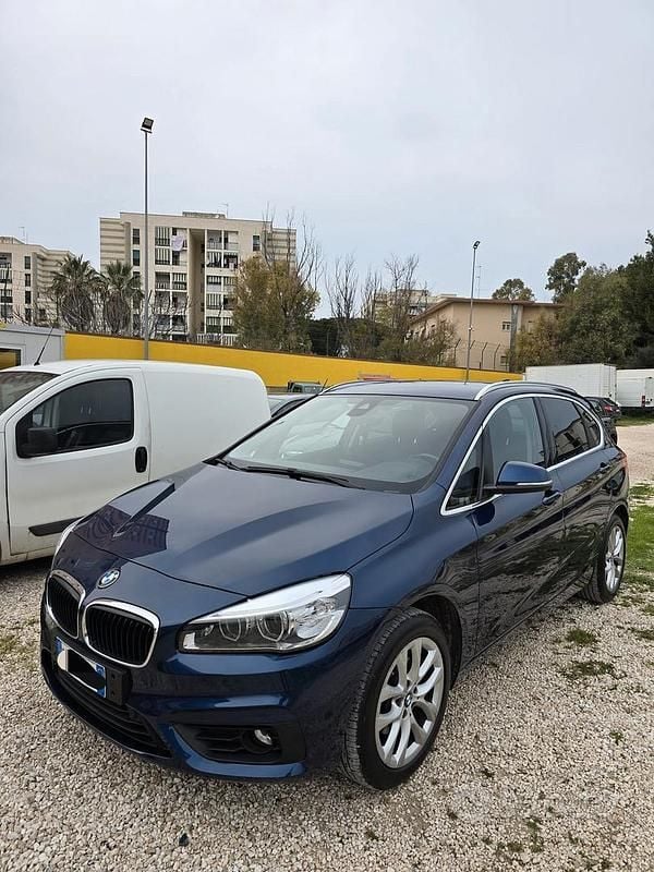 Usata BMW 218 Active Tourer 2017 Blu Monovolume