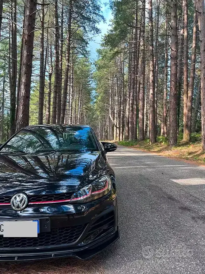 Usata VW Golf VIII GTI 245 CV (180 kW) 2023 Nero Berlina