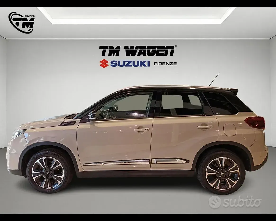 Usata Suzuki Vitara 129 CV (94 kW) 2020 Avorio SUV